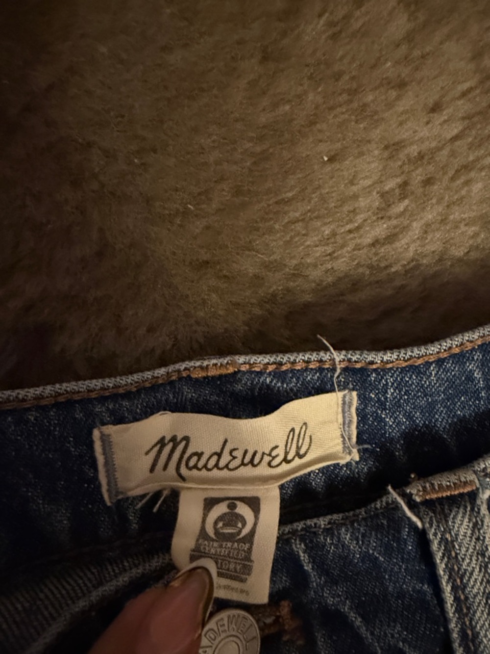 Madewell Straight Leg Women's Jeans in Light Blue Wash - Picture 2 of 4